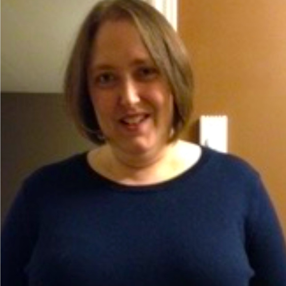 Meet your Posher, Laurie